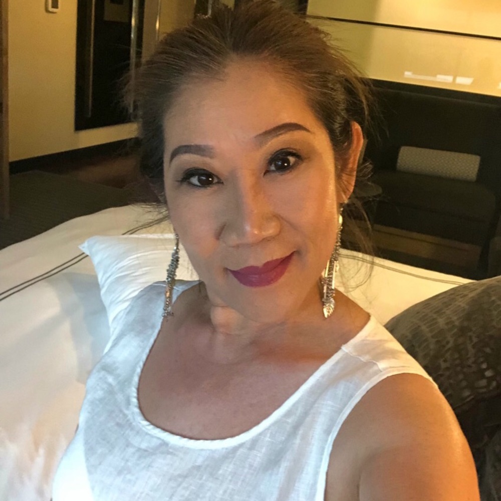 Meet your Posher, Connie